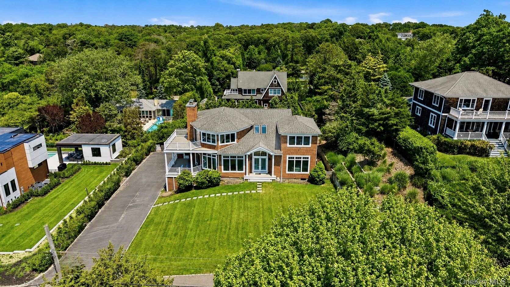 Photo 1 of 29 — 17 Oceanview Drive, Southampton, NY 11968
