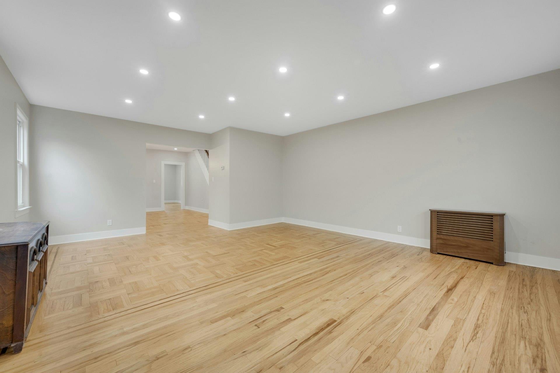 39 Crestmont Avenue, Yonkers, New York image 5