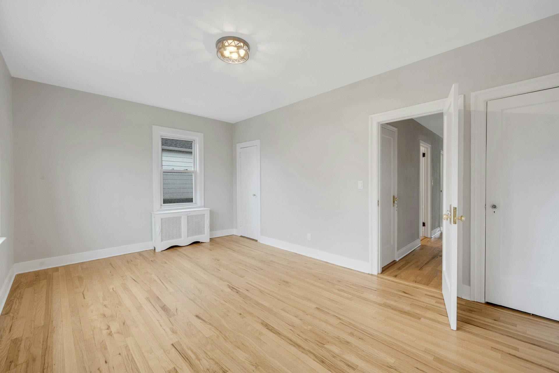 39 Crestmont Avenue, Yonkers, New York image 20