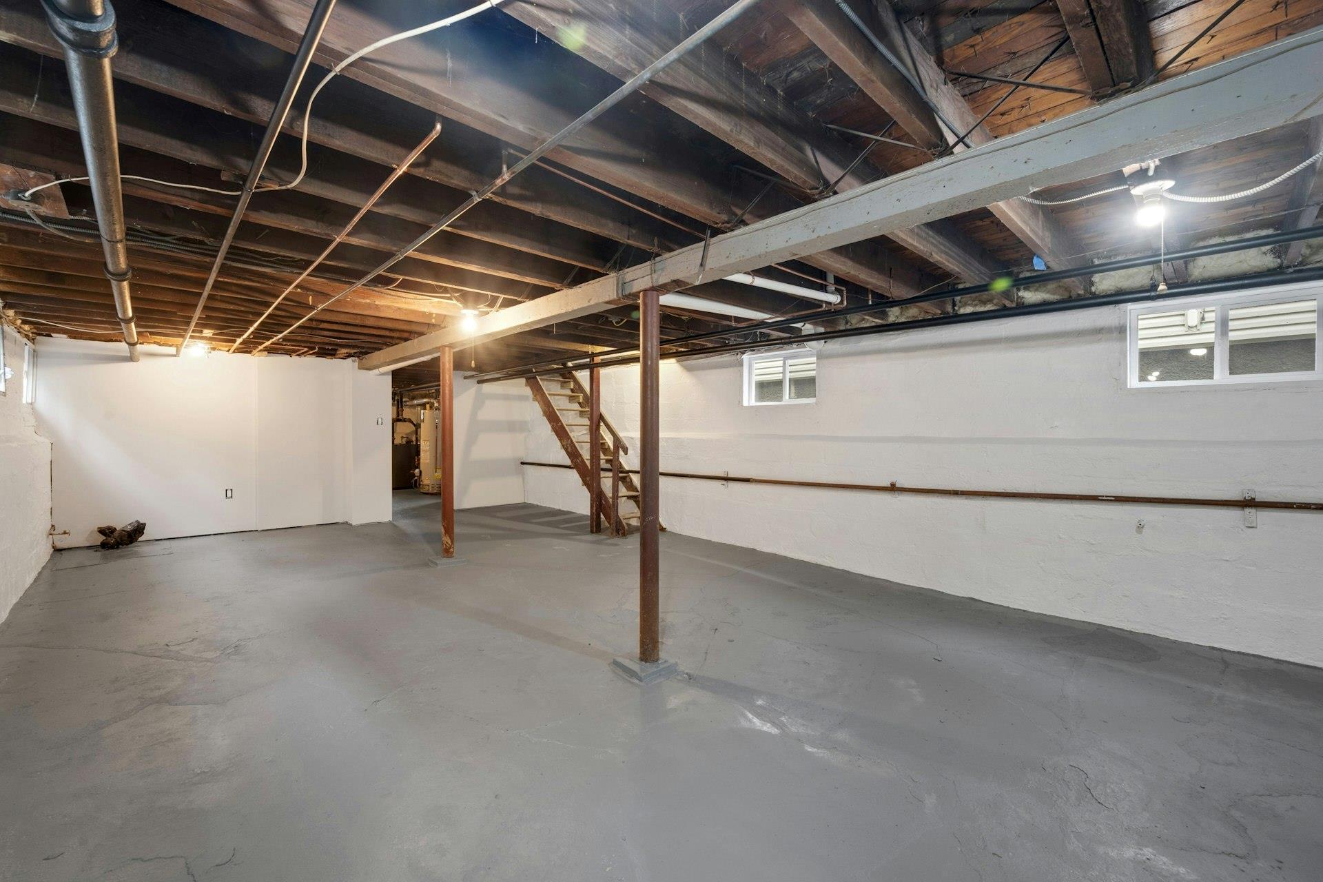 39 Crestmont Avenue, Yonkers, New York image 21