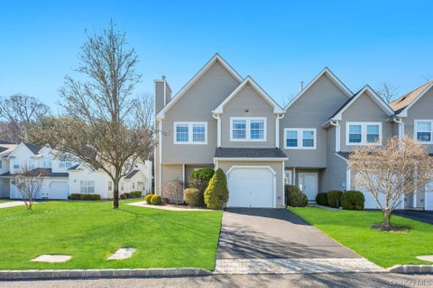 Condo For Sale - 198 Erik Drive<br/> East Setauket, NY 11733