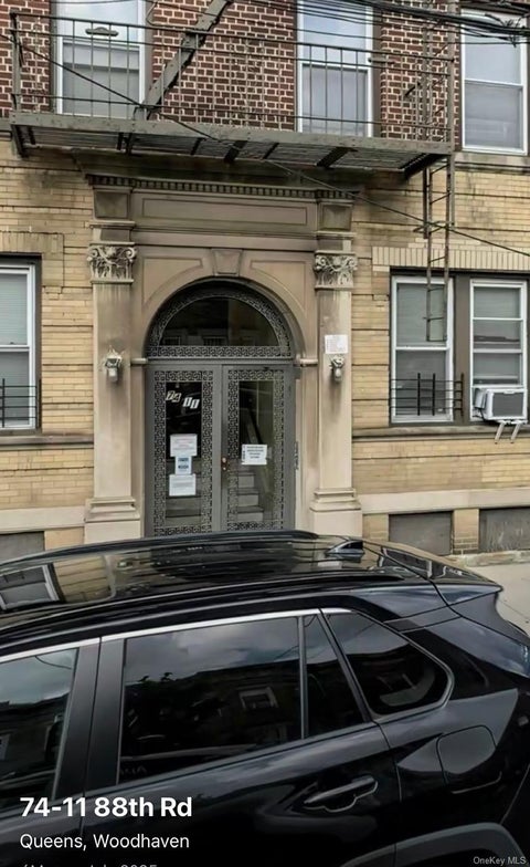 Apartment For Rent - 74-11 88th Road #1ST FLOOR<br/> Queens County, Woodhaven, NY 11421
