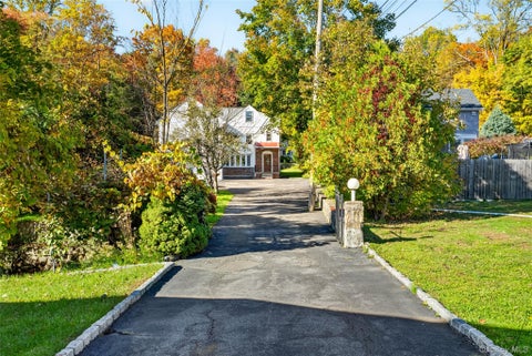 Photo of 1720 E Main Street, Mohegan Lake, NY 10547 (MLS # 1063445)