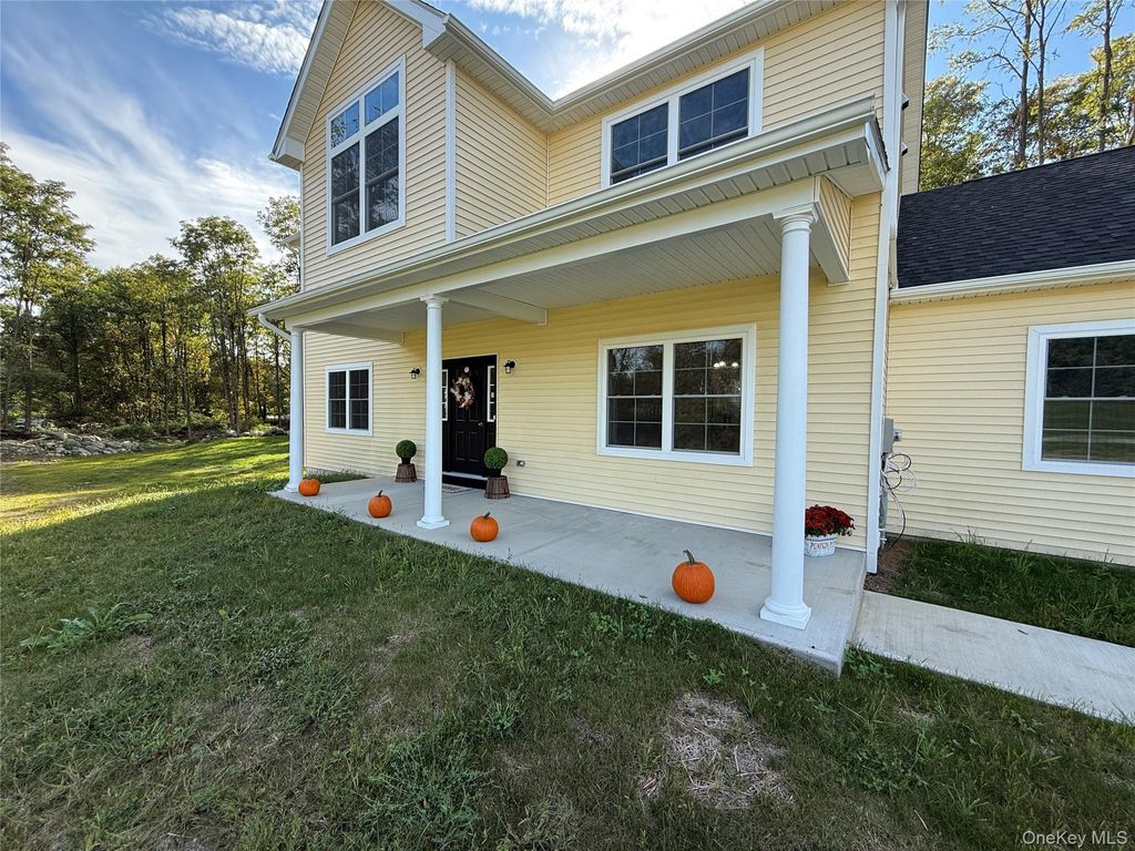 Photo of Lot 20 - 10 Silo Ridge, Wallkill, NY 12589 (MLS # 917076)