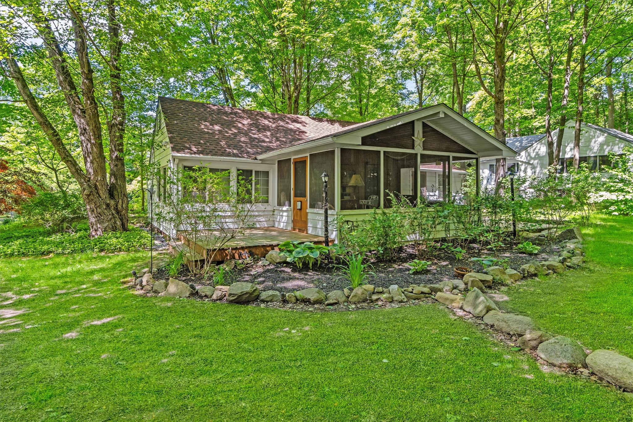 3300 Baker #21, Mohegan Lake, New York image 2