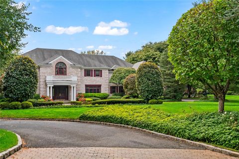 19 Ridge Court Old Brookville NY 11545