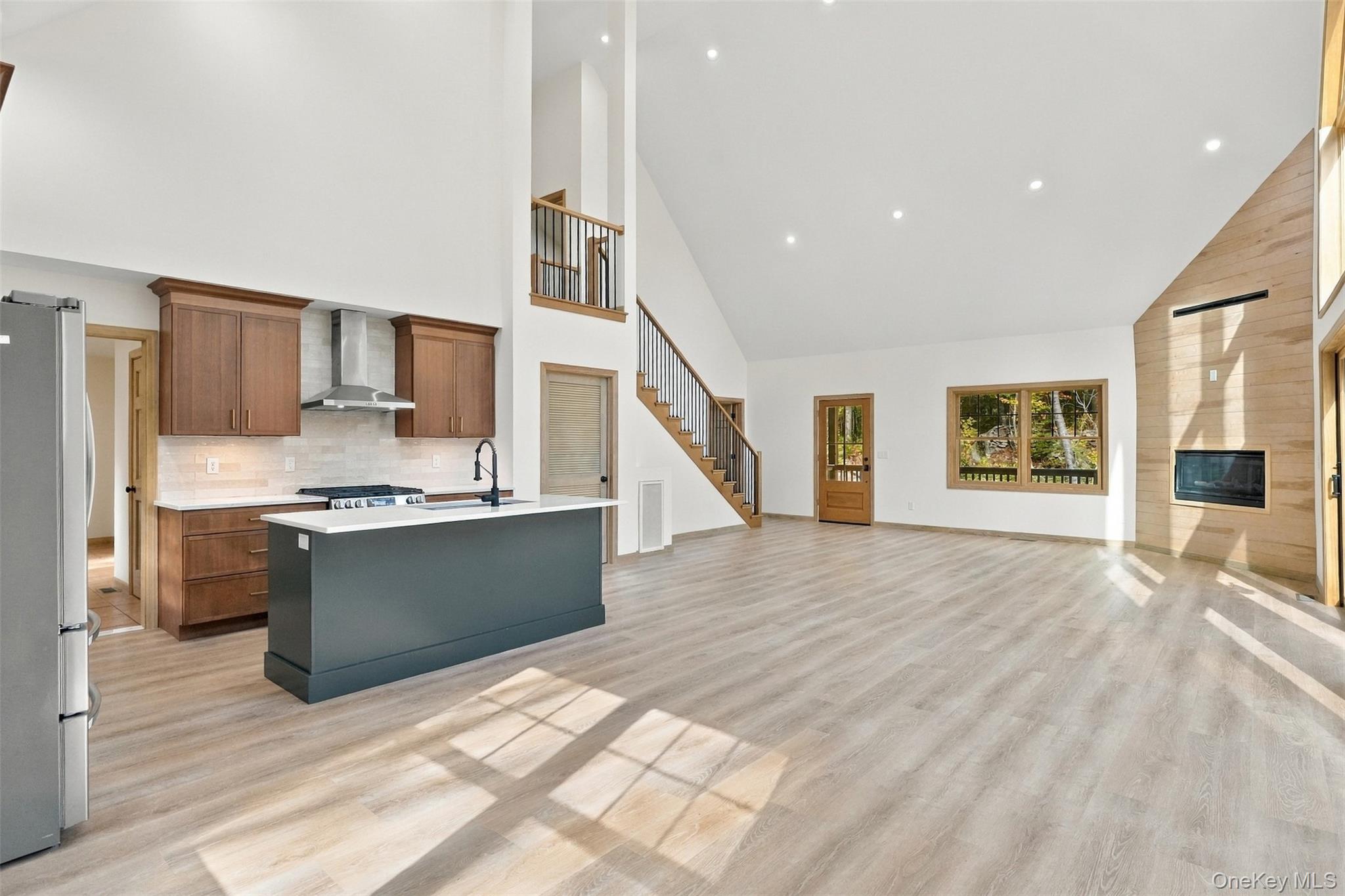 68 Decker Road