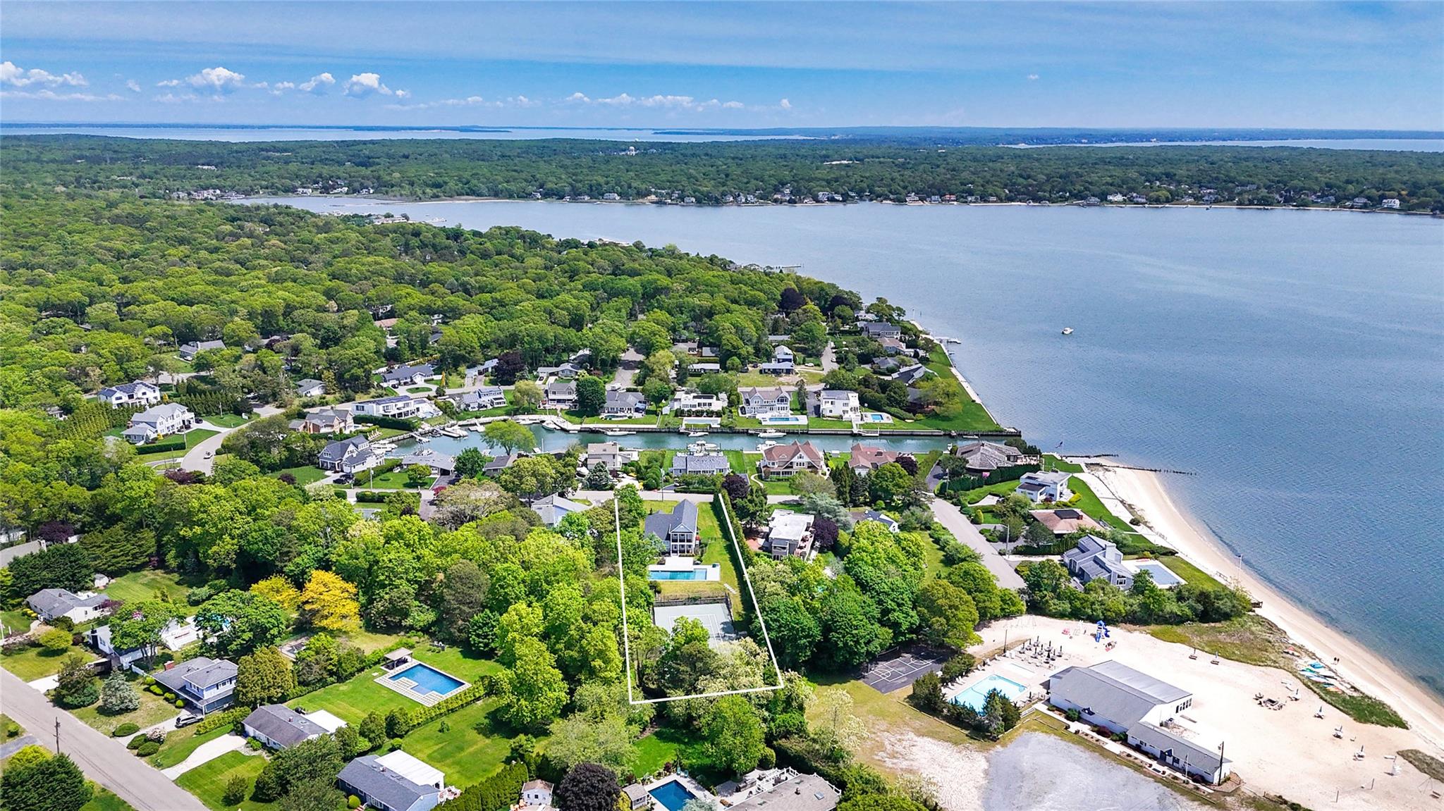64 S Romana Drive, Hampton Bays, New York image 3