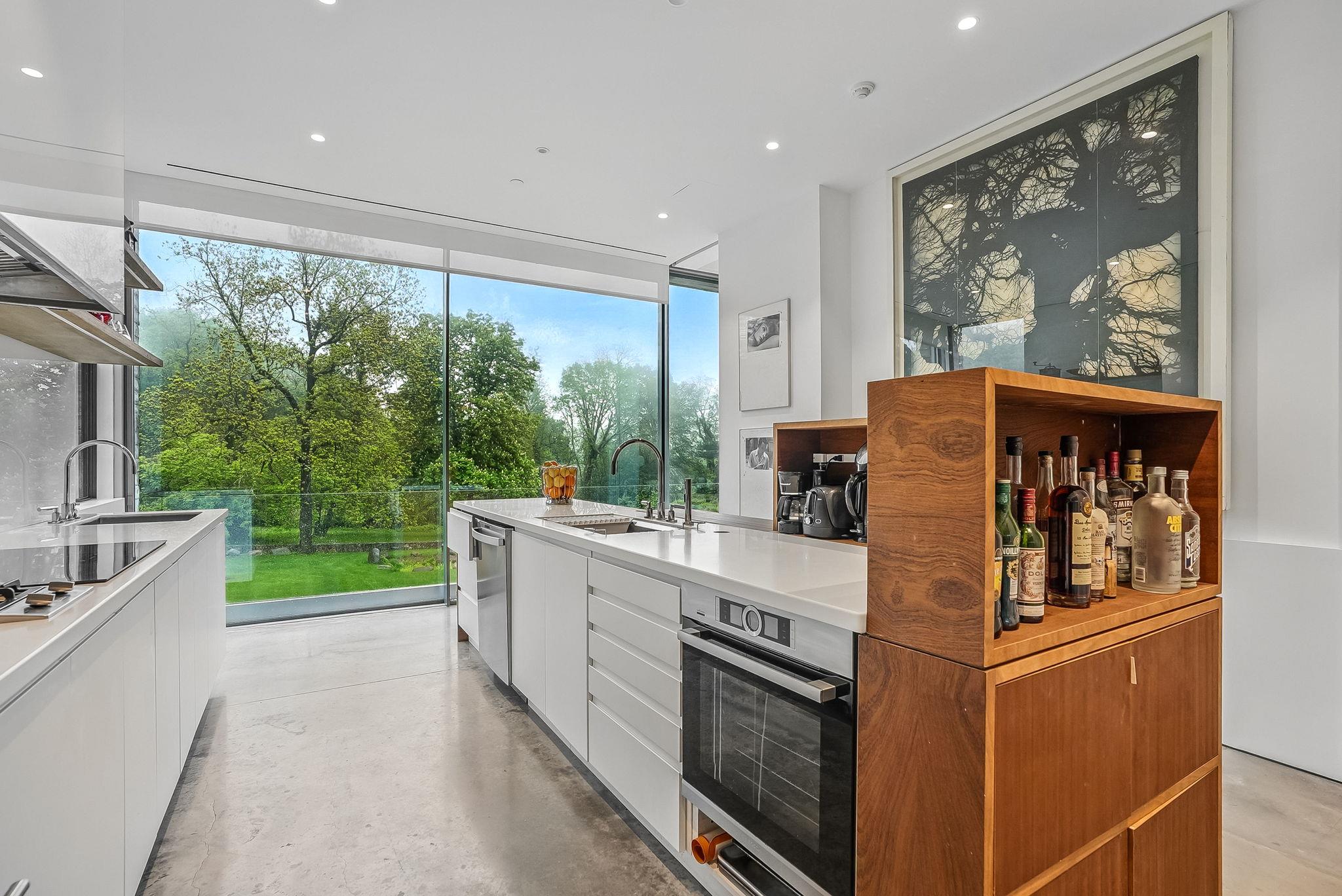 112 Wilson Park Drive, Tarrytown, New York image 10