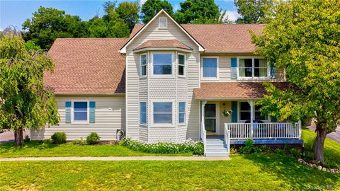 Photo of 24 Valley View Circle, Warwick, NY 10990 (MLS # 1028934)