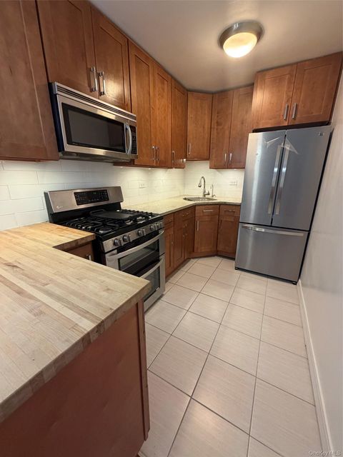 Homes For Sale - 3636 Fieldston Road #3L<br/> Bronx County, Bronx, NY 10463