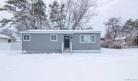 78 S 23rd St Wyandanch NY 11798