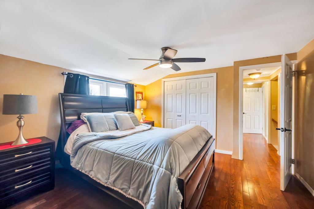50 Morning Glory Road, Levittown, New York image 14
