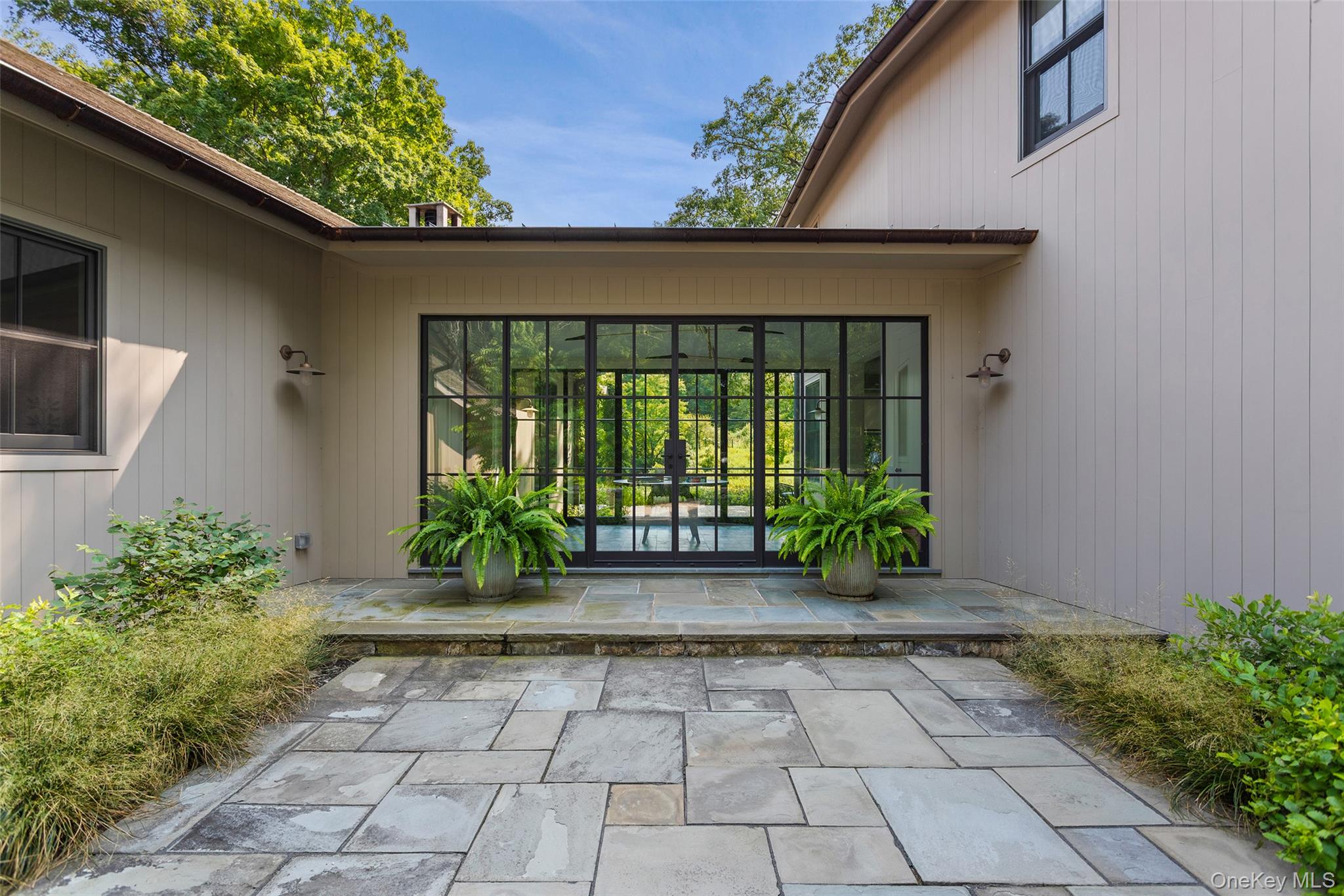 20 Mianus River Road