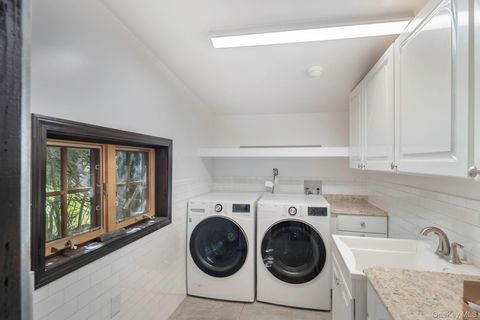 Tiny photo for 241 W Mt Airy Road, Croton-on-Hudson, NY 10520 (MLS # 908606)