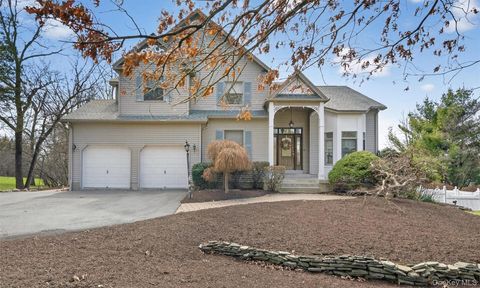 5 Quaker Mill Run Florida NY 10921