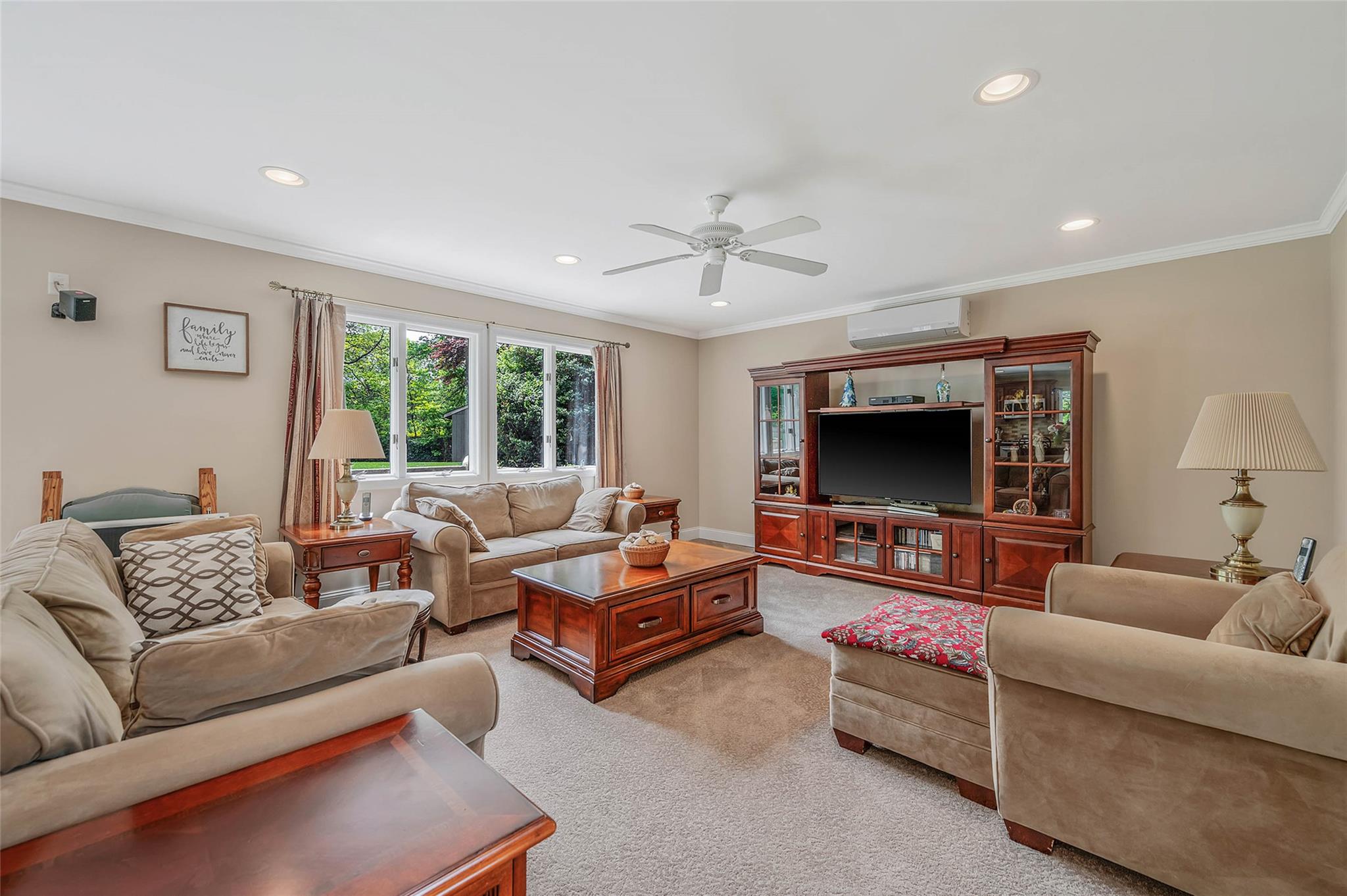 24 Richmond Hill Road, Sound Beach, New York image 19