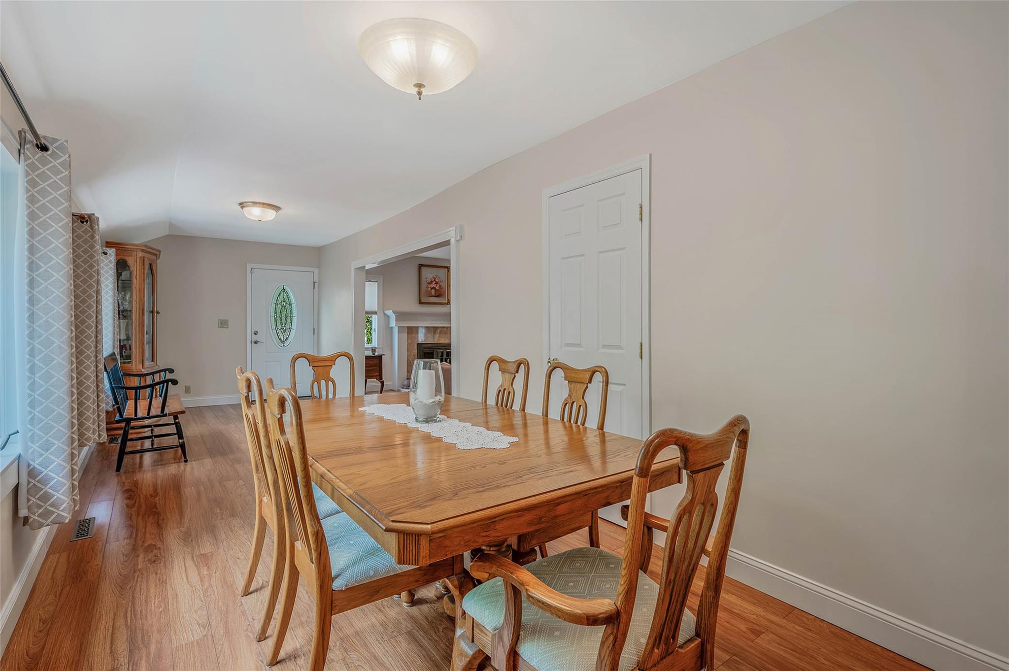 24 Richmond Hill Road, Sound Beach, New York image 8