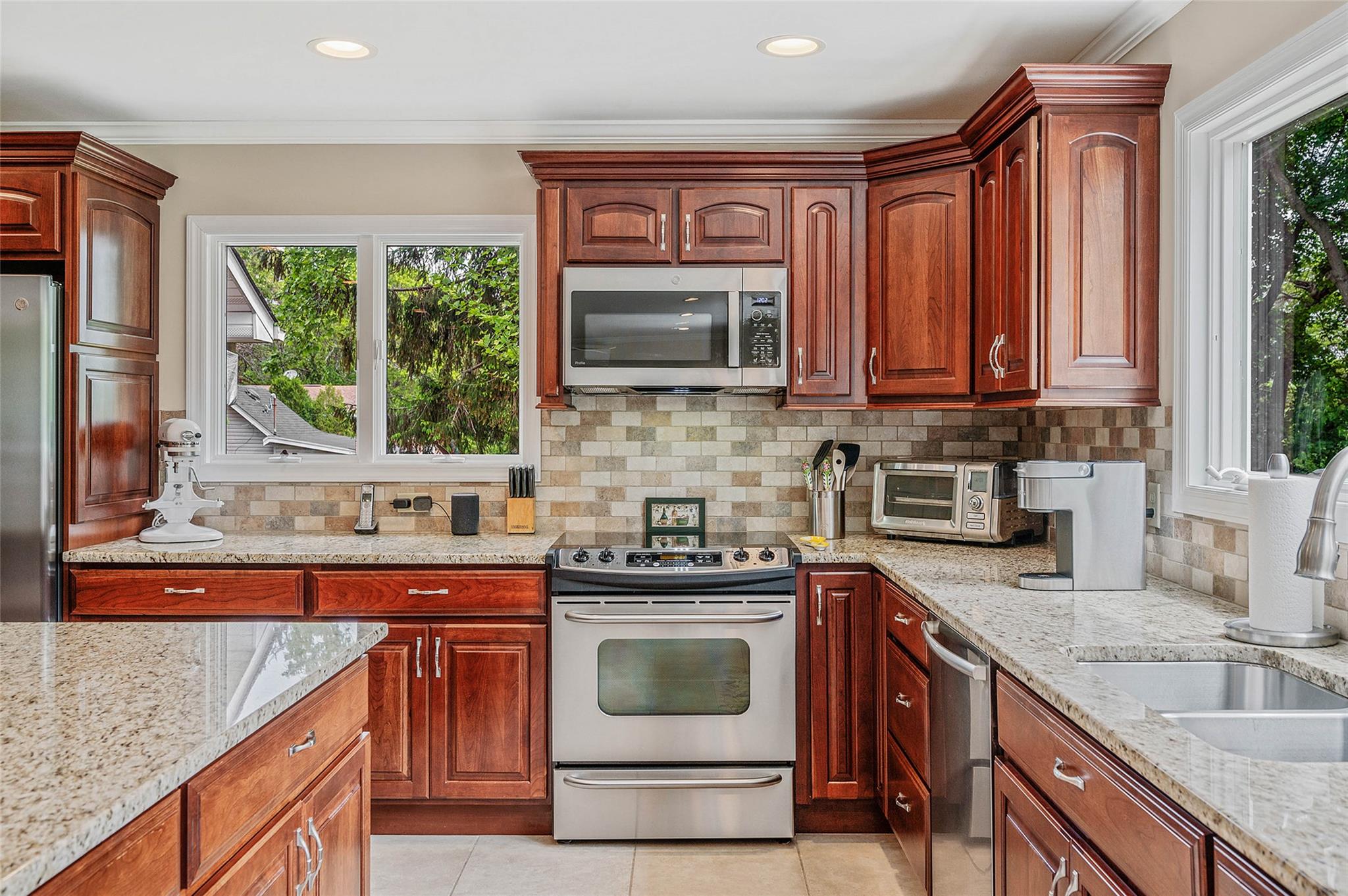 24 Richmond Hill Road, Sound Beach, New York image 24