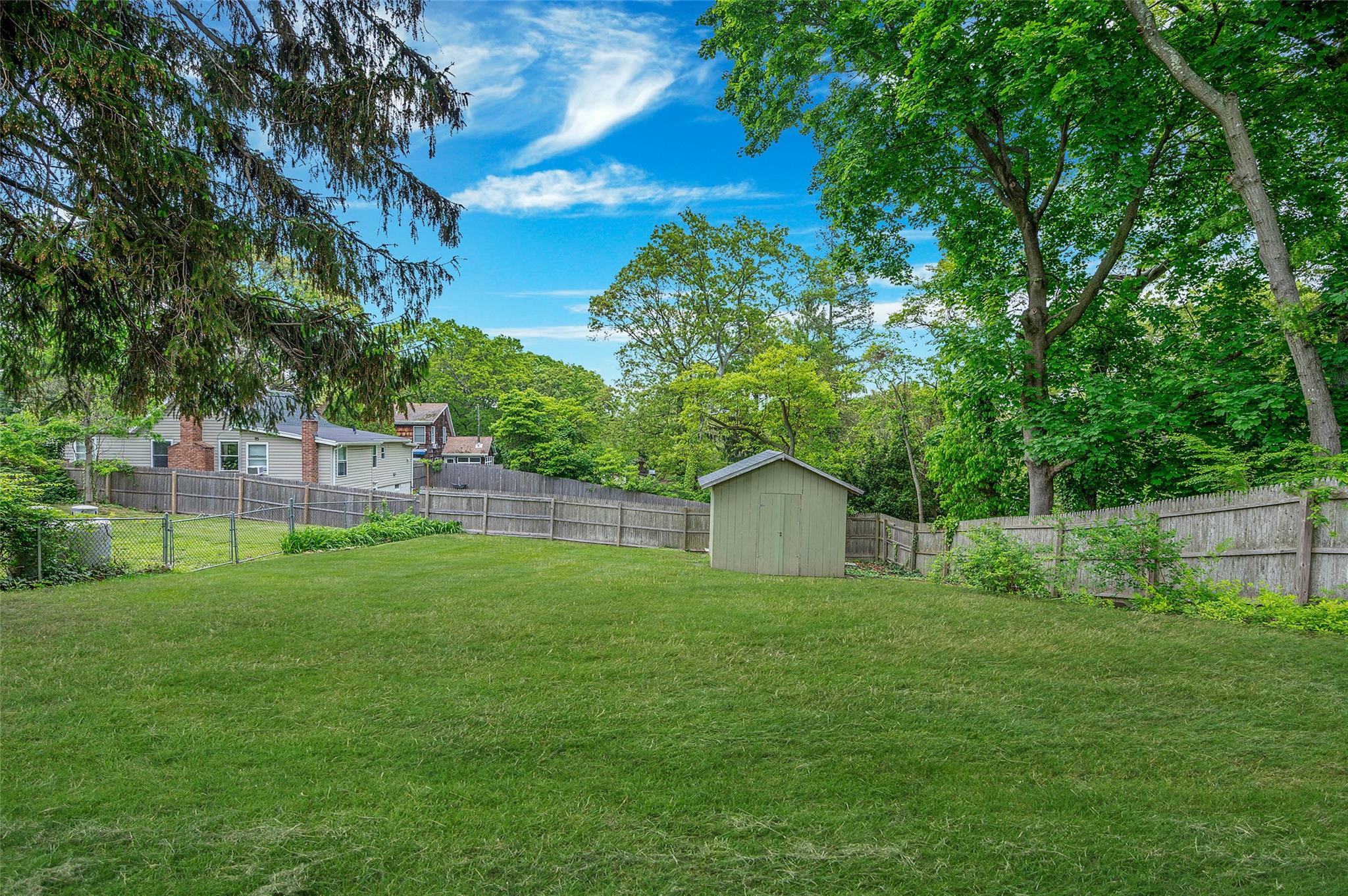 24 Richmond Hill Road, Sound Beach, New York image 39