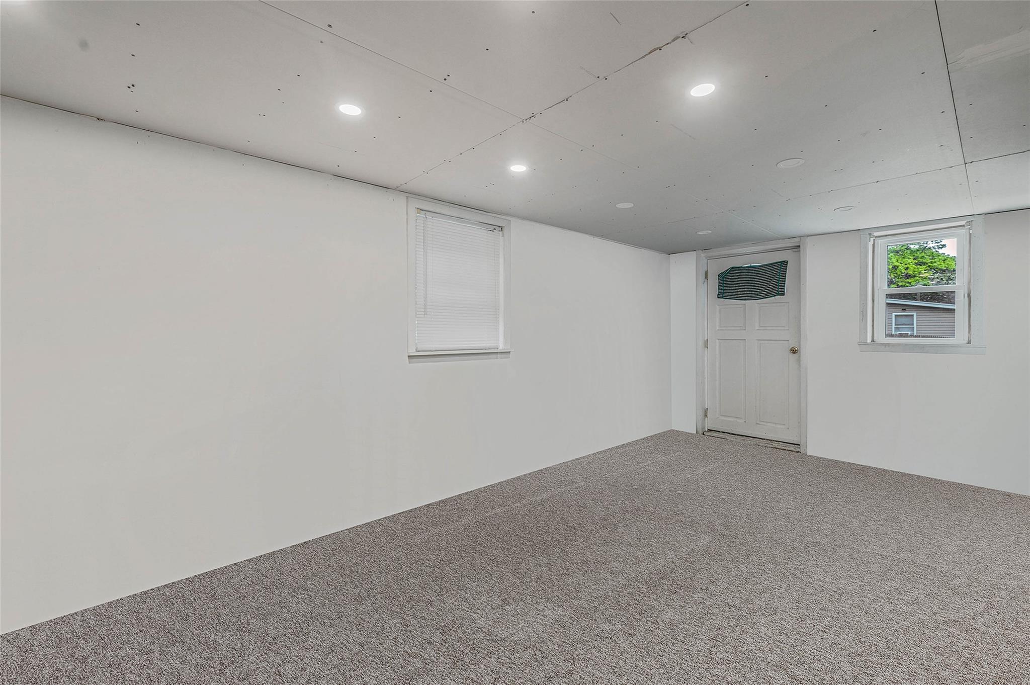 24 Richmond Hill Road, Sound Beach, New York image 31
