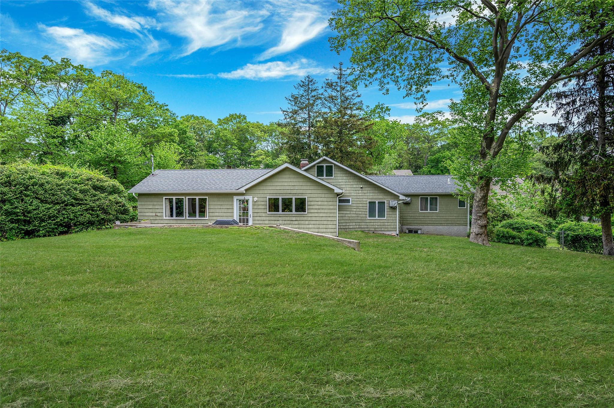 24 Richmond Hill Road, Sound Beach, New York image 34