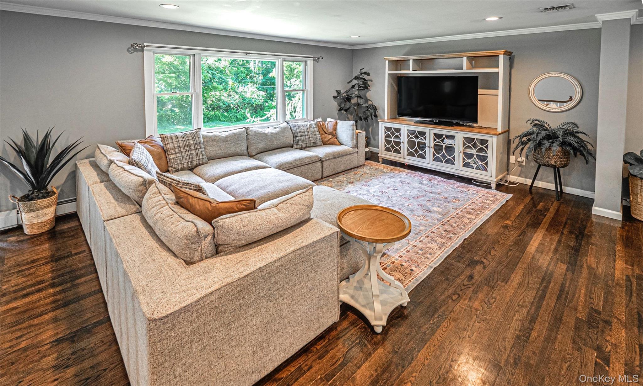 34 Waterbury Road