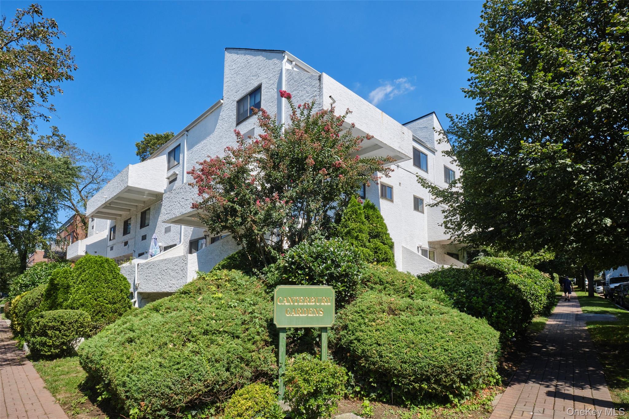 21 Canterbury Road 6