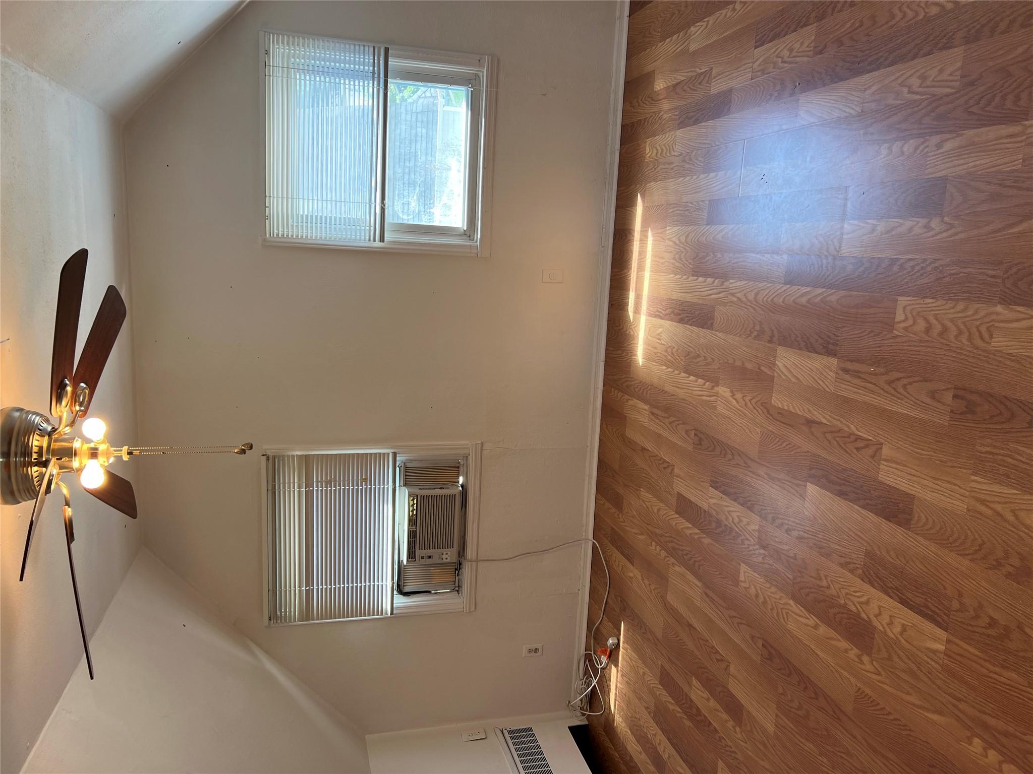 15 Tailor Lane, Levittown, New York image 12