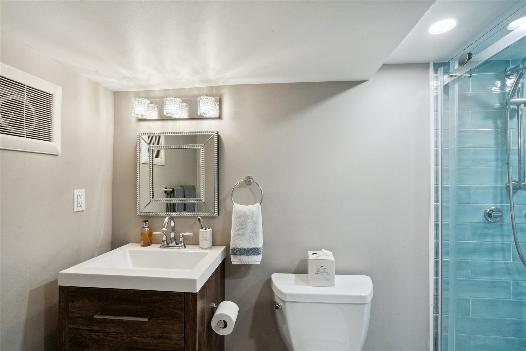 236 Berry Hill Road, Syosset, New York image 34