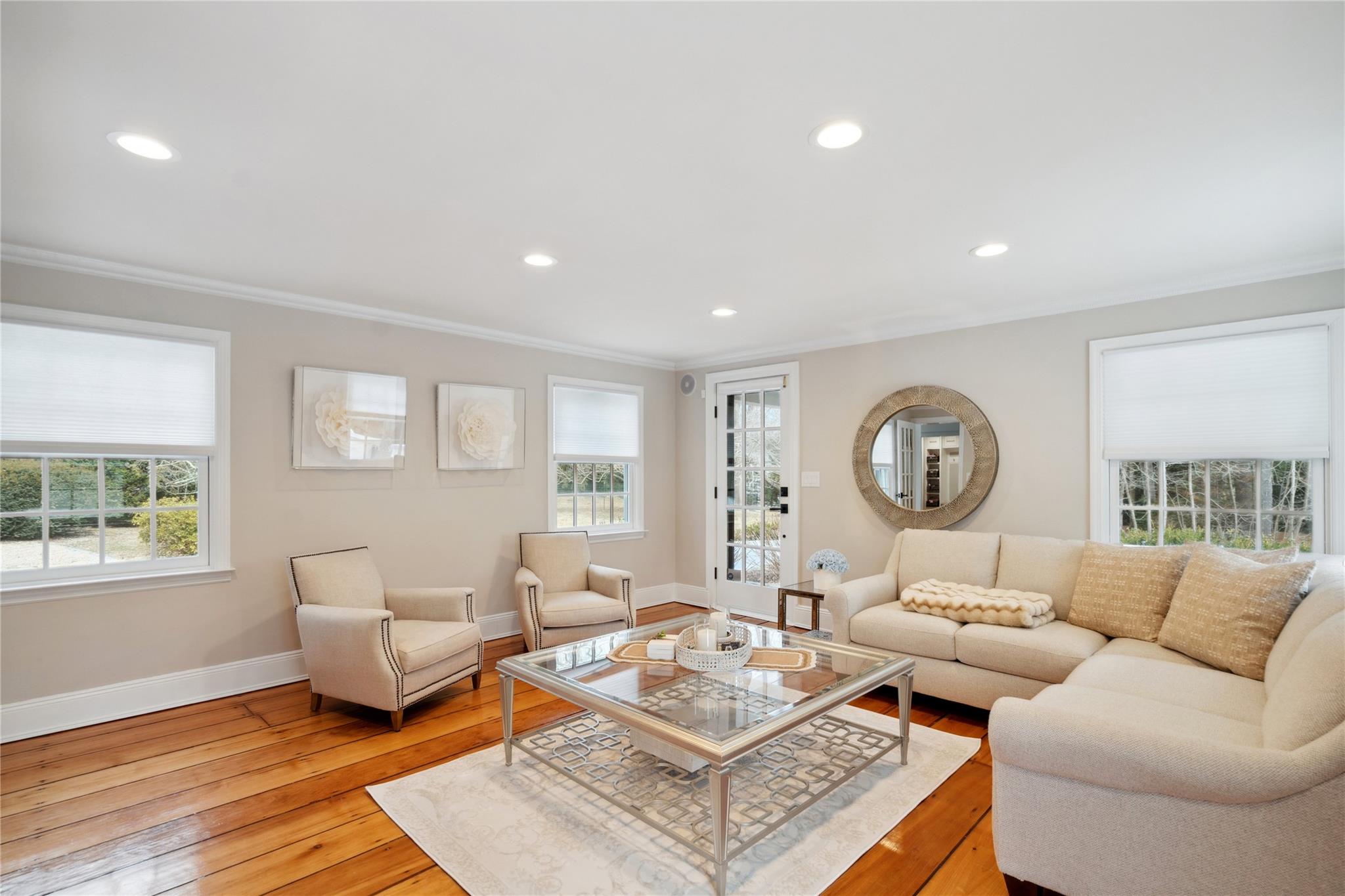 236 Berry Hill Road, Syosset, New York image 5