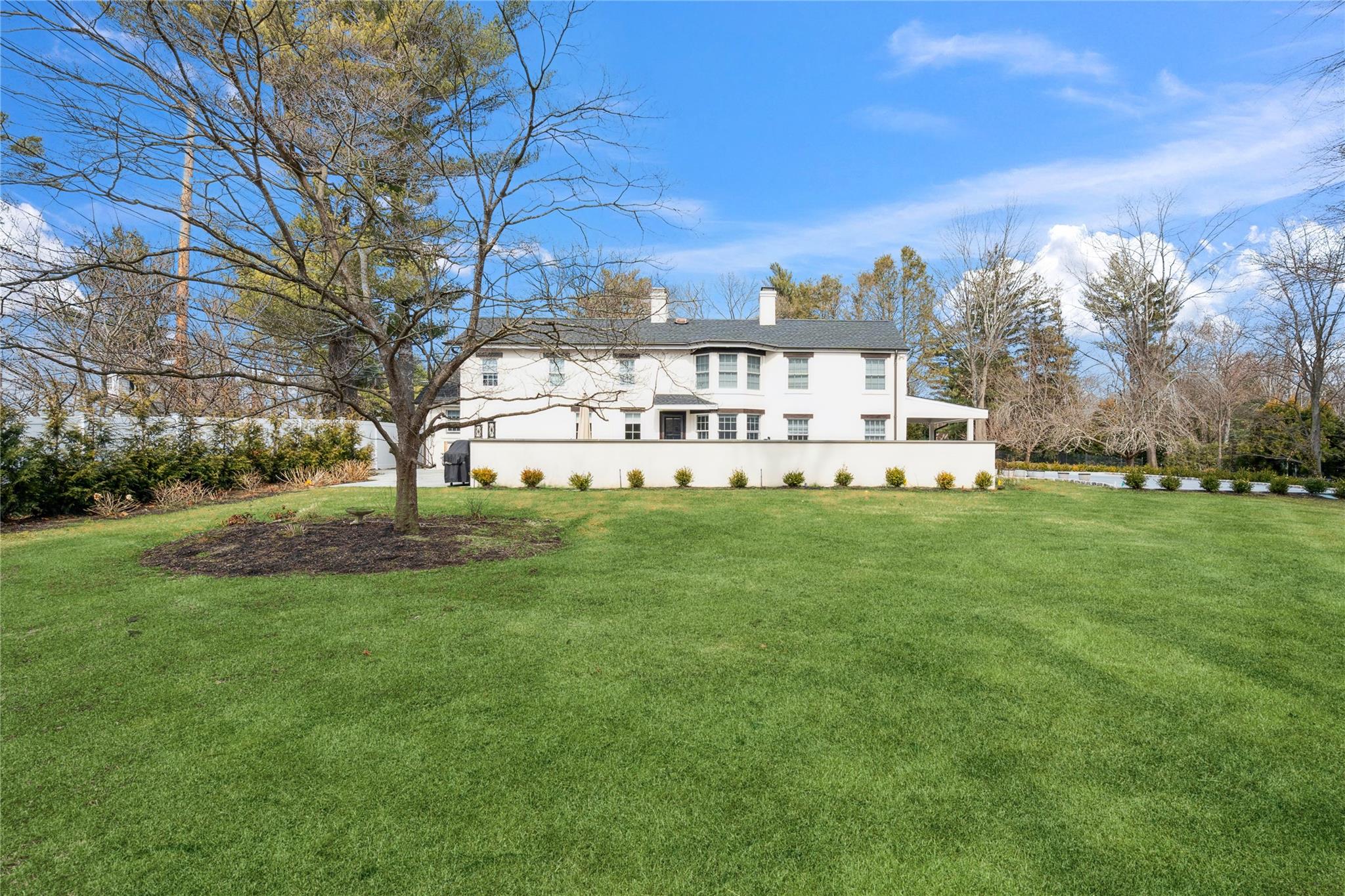 236 Berry Hill Road, Syosset, New York image 37