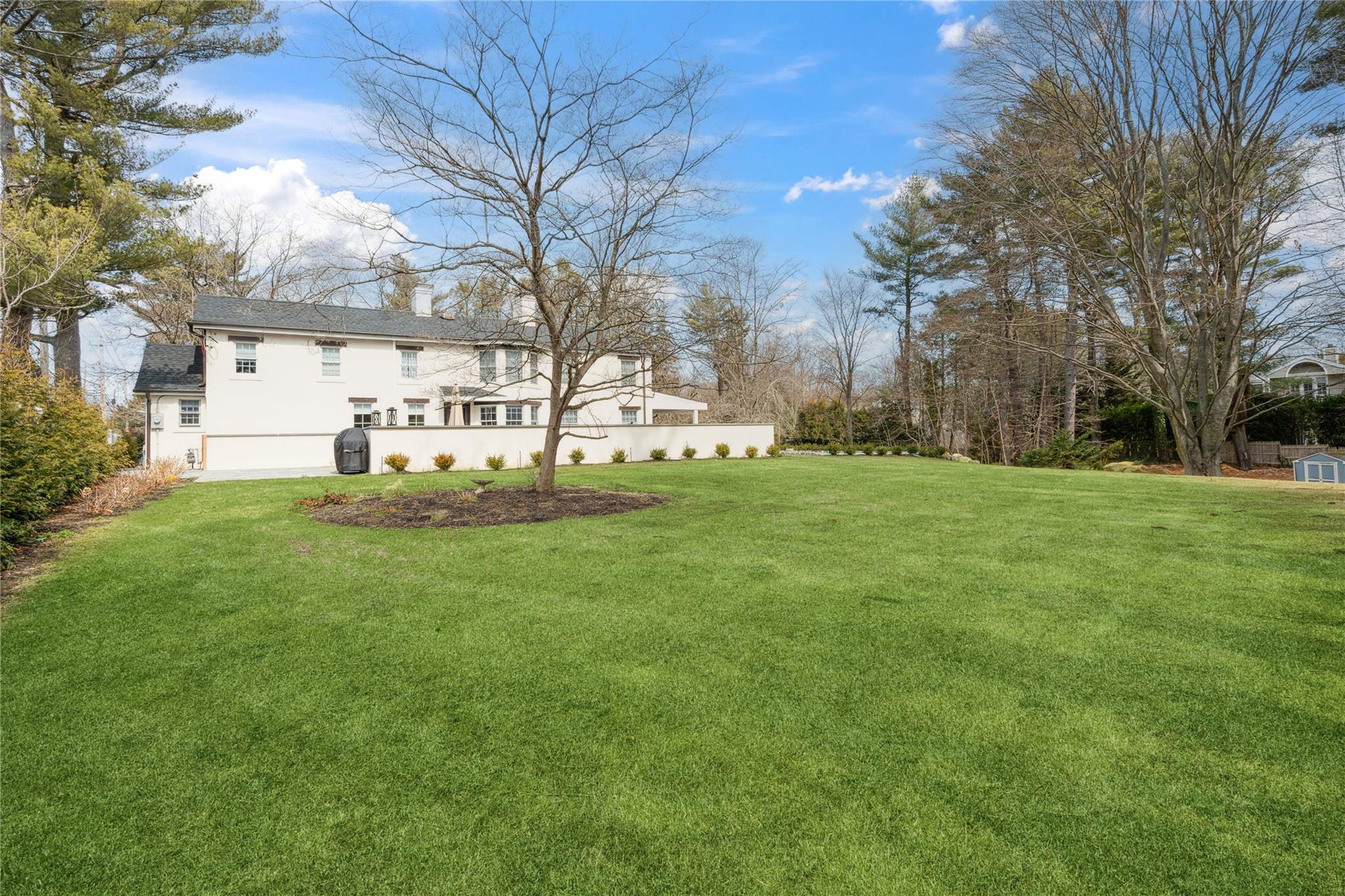 236 Berry Hill Road, Syosset, New York image 38