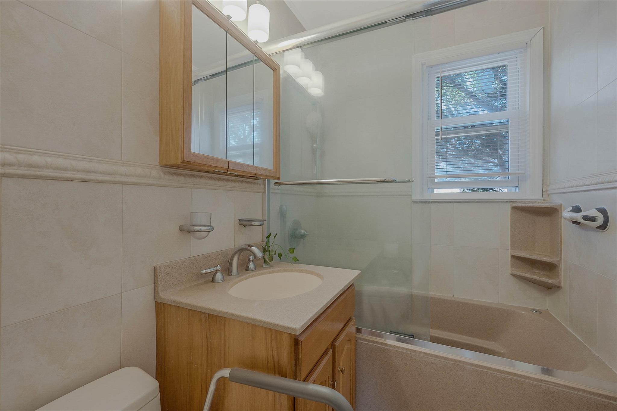 241 Clay Pitts Road, Huntington, New York image 17