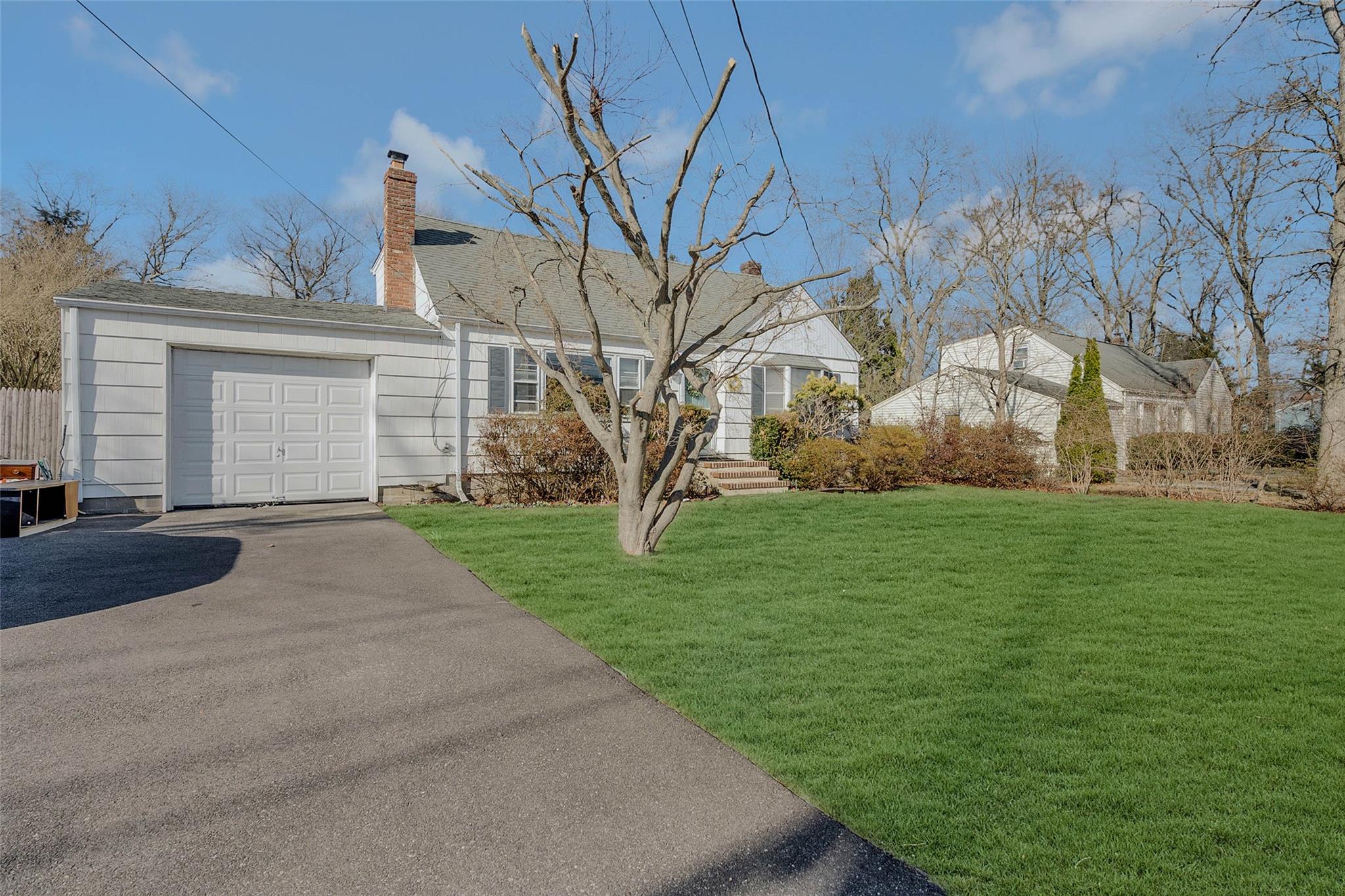 241 Clay Pitts Road, Huntington, New York image 27