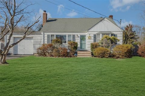 241 Clay Pitts Road, Huntington, NY 11731 - MLS#: 834634