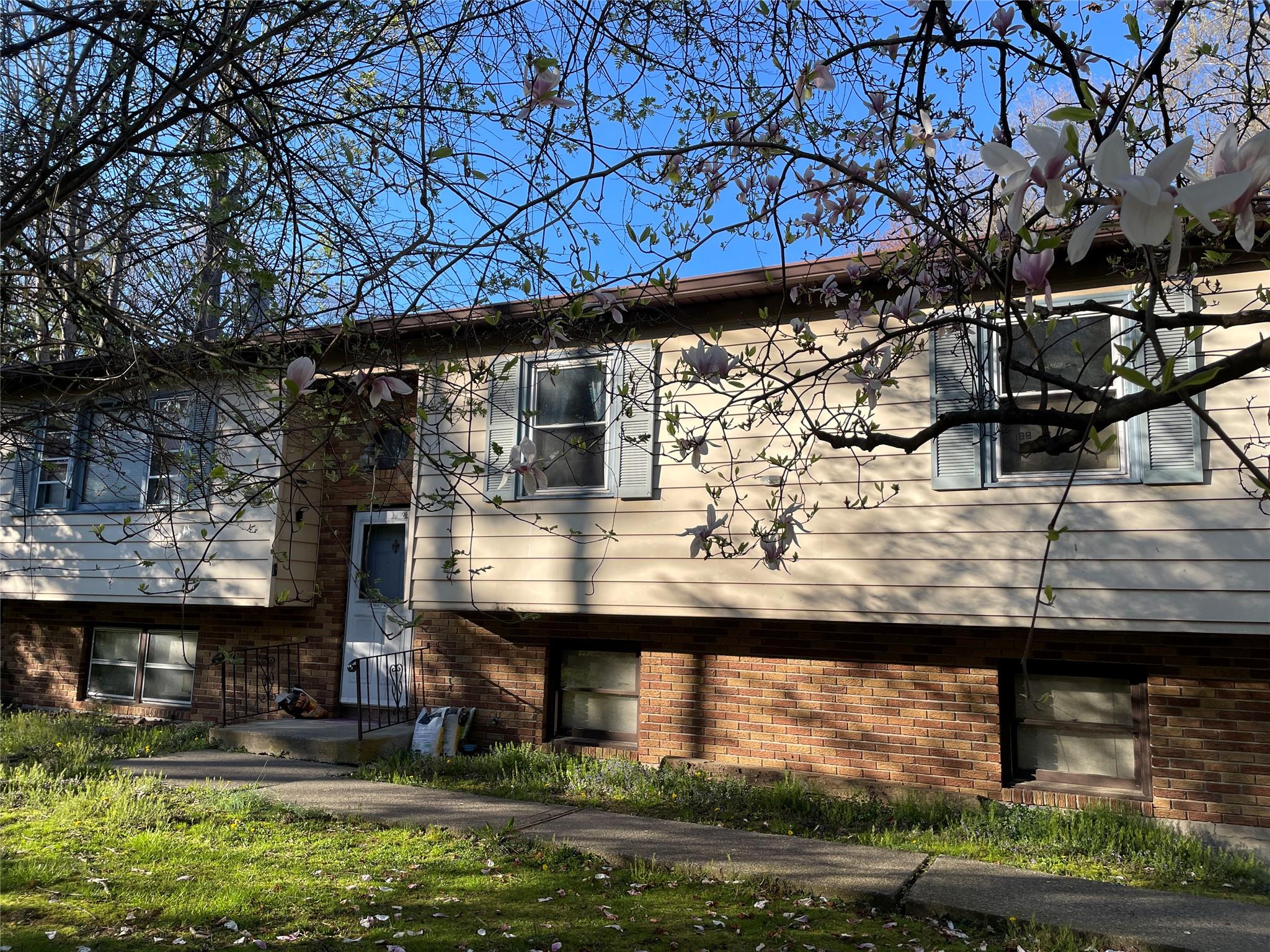 44 Moccasin View Road, Fishkill, New York image 4