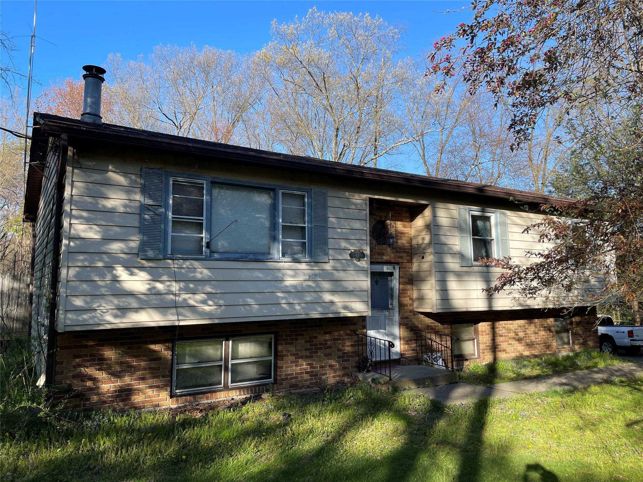 44 Moccasin View Road, Fishkill, New York image 1