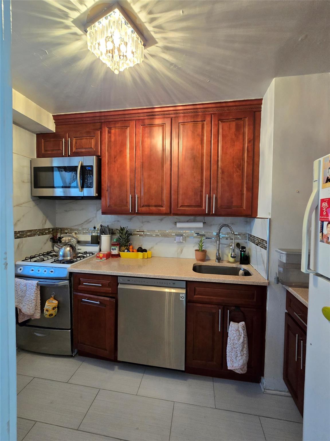 61-15 97 Street #4E, Rego Park, New York image 5