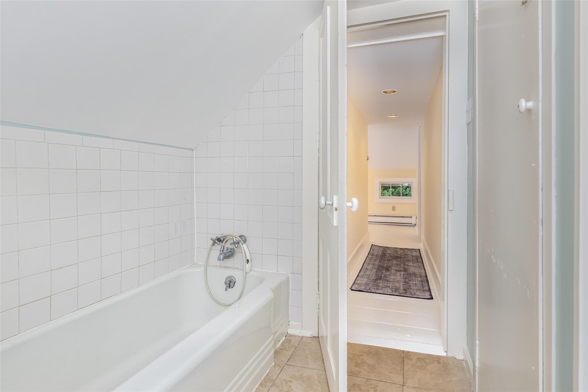 Accord, New York 12404, United States, 3 Bedrooms Bedrooms, ,2 BathroomsBathrooms,Residential,Active,165885