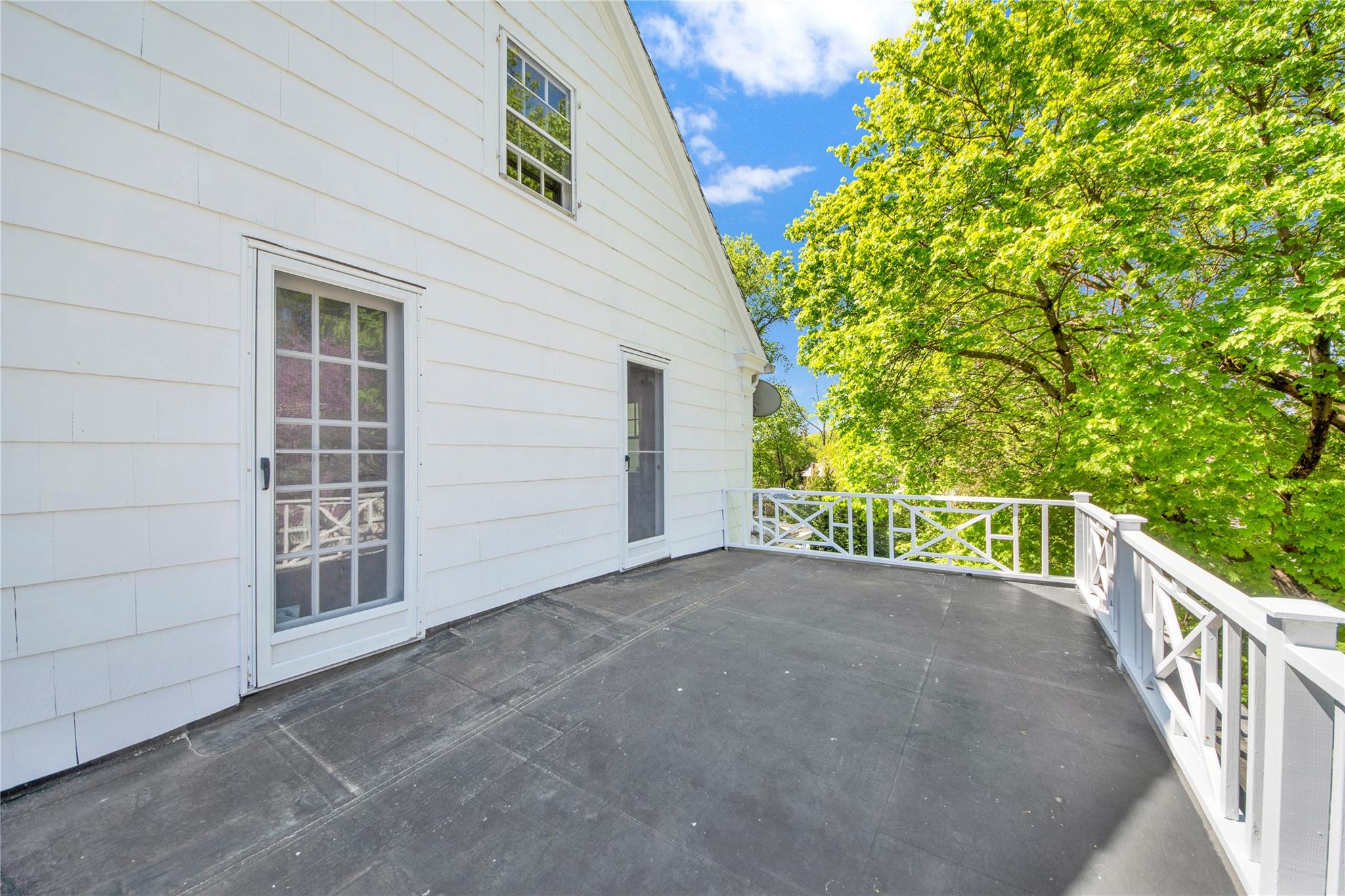 34 Longvue Avenue, New Rochelle, New York image 24