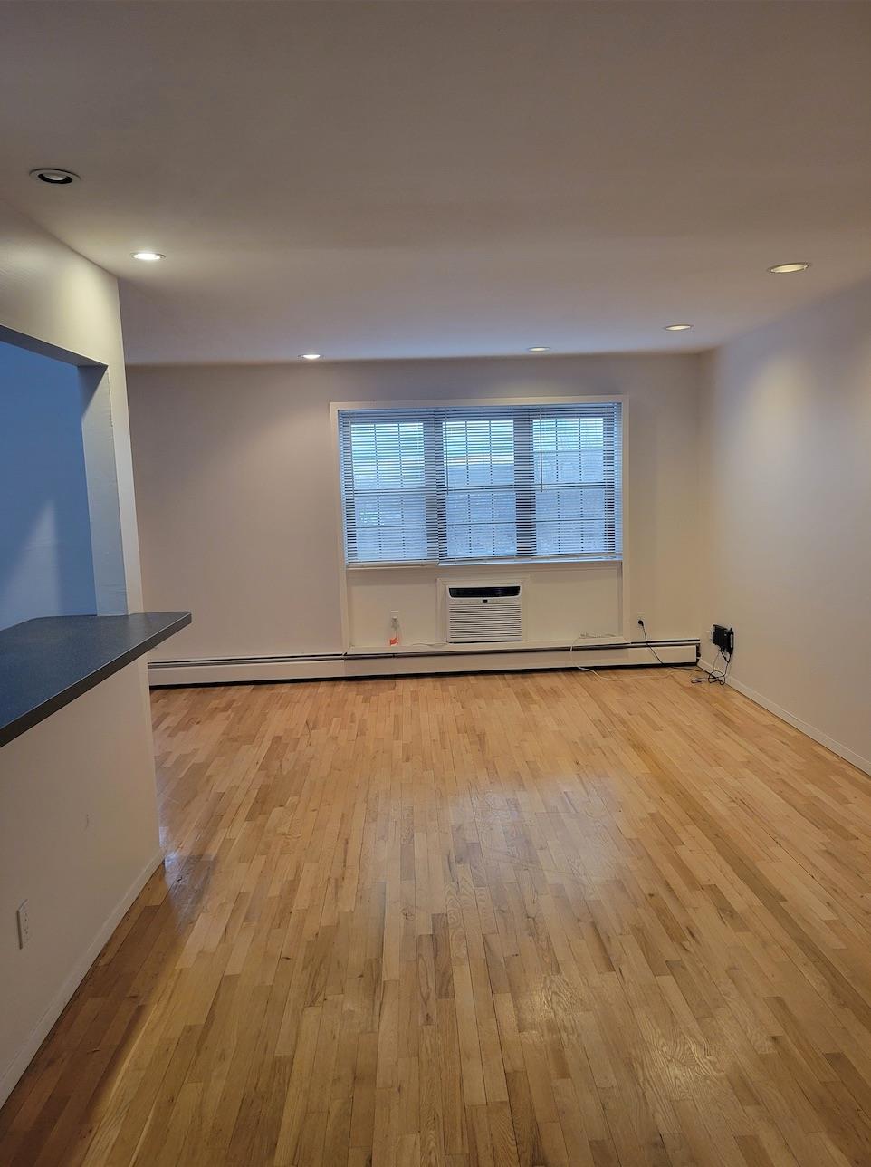 Rental Property at 98th Street 29, Woodhaven, Queens, NY - Bedrooms: 3 
Bathrooms: 2 
Rooms: 8  - $3,400 MO.
