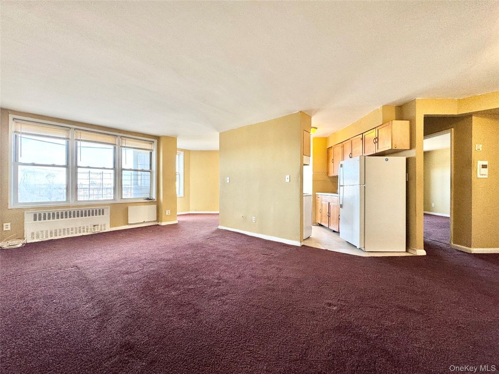 Photo of 8616 60th Avenue #Unit 5K, Elmhurst, NY 11373 (MLS # 983694)