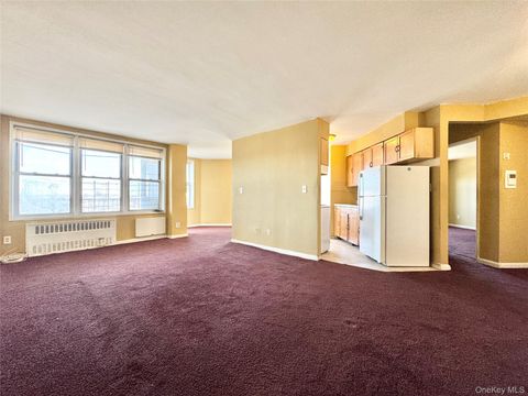 8616 60th Avenue Unit 5K Elmhurst NY 11373