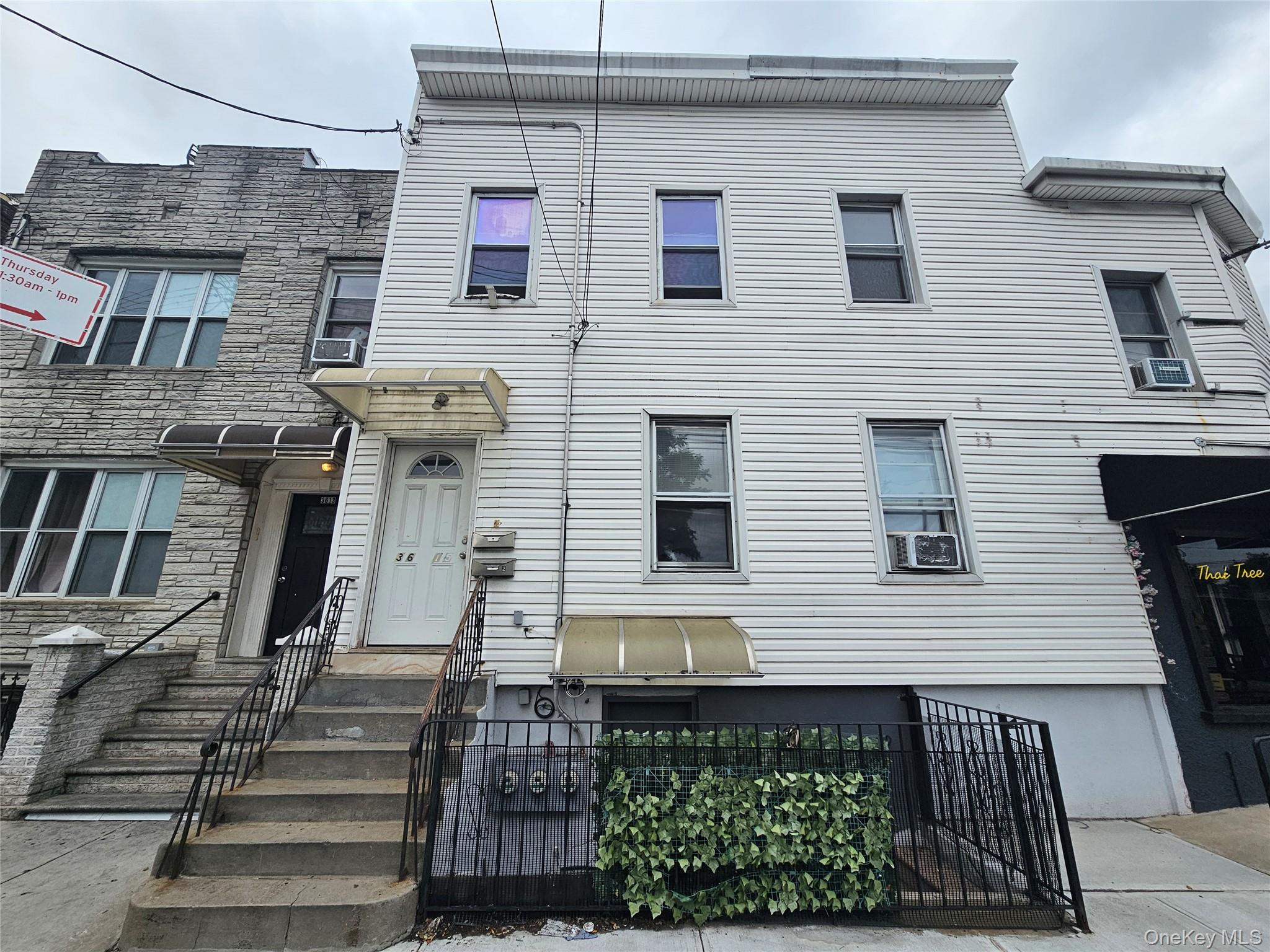 3617 Greenpoint Avenue