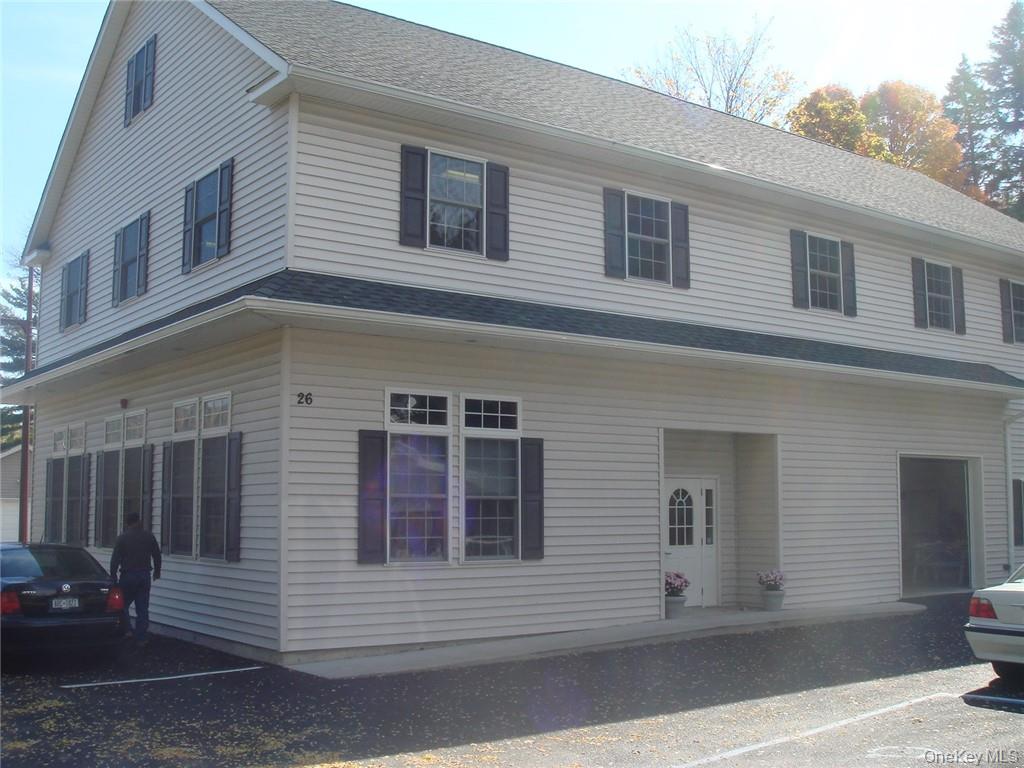 26 Grove St, Harriman, NY 10926