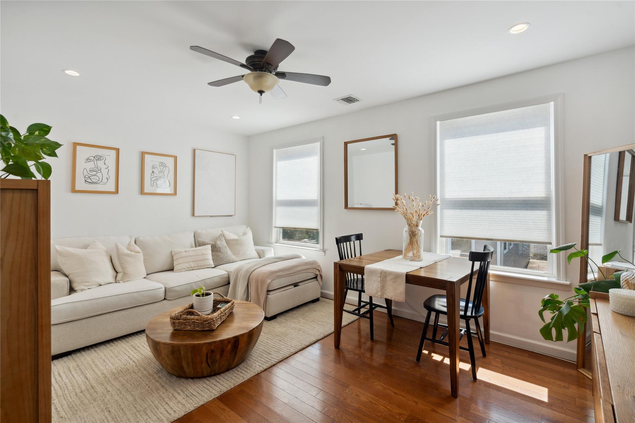 30 N Edwin Court, East Rockaway, New York image 4