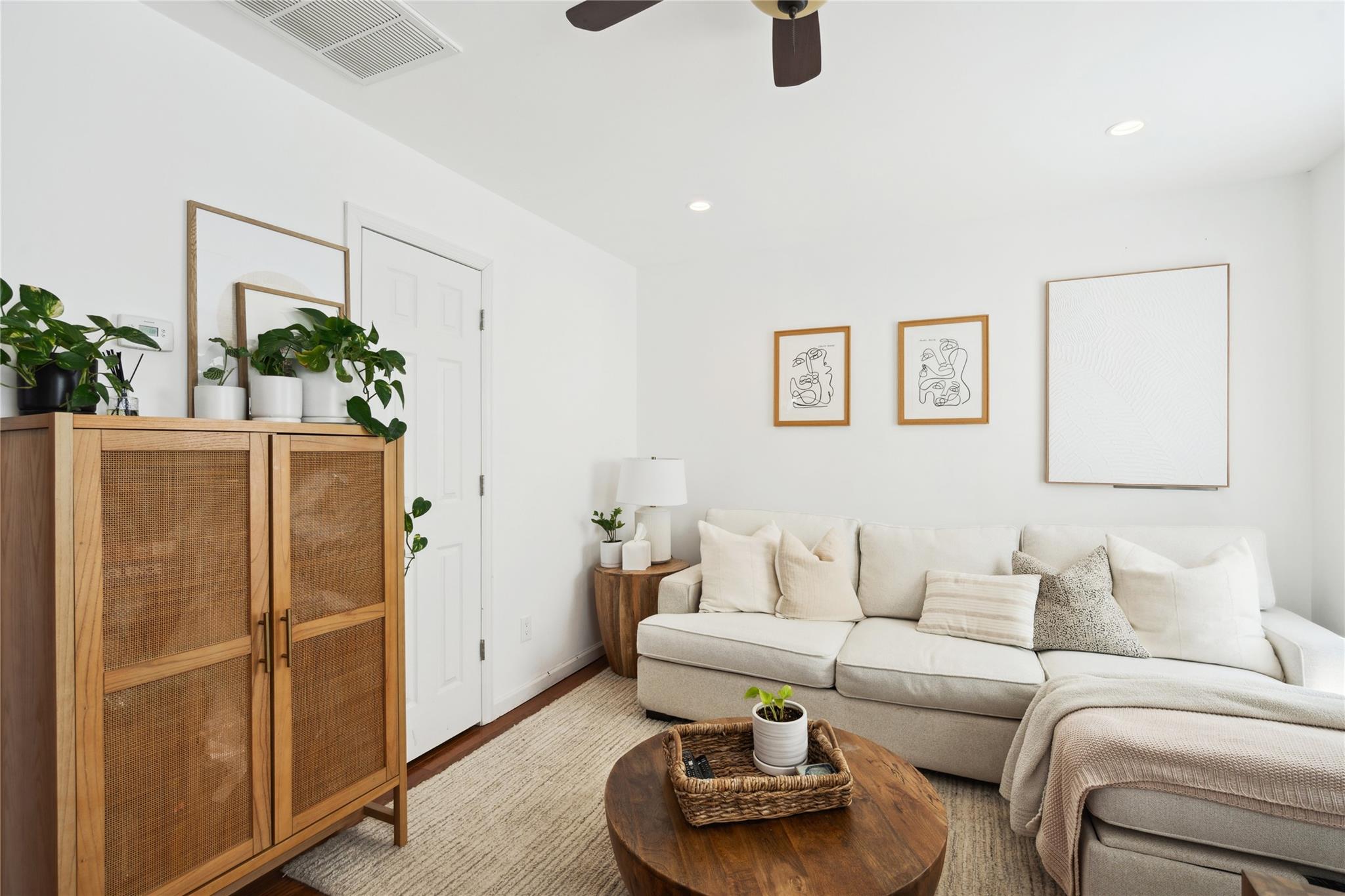 30 N Edwin Court, East Rockaway, New York image 8