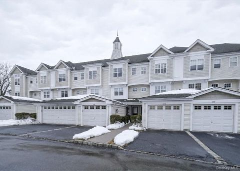 Condo For Sale - 414 Highridge Court<br/> Peekskill, NY 10566