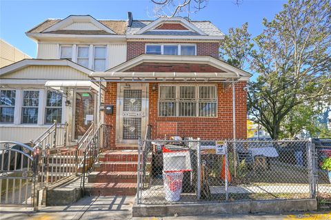 4902 99th Street Corona NY 11368